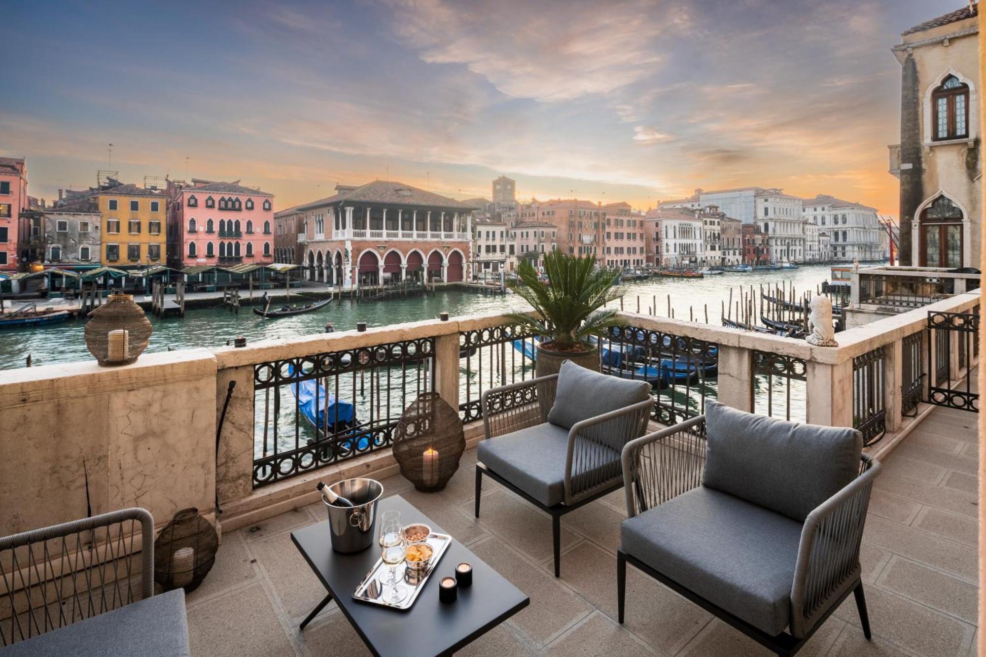 Grand Canal Luxury Apartment With Terrace R&R Venice Exterior photo